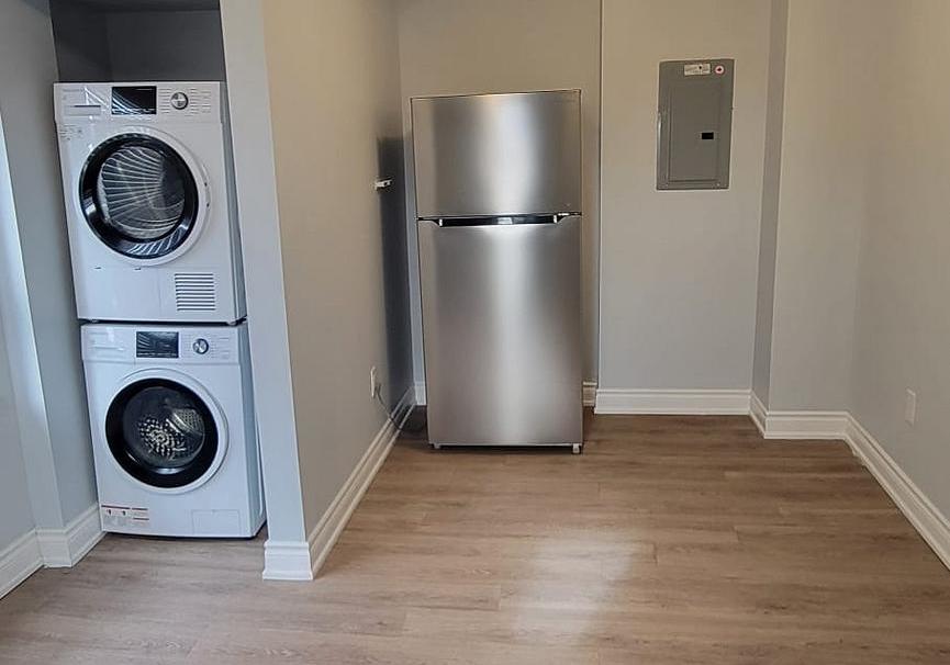 27-lasallemain-unit-street-e-welland-ontario-x12703522