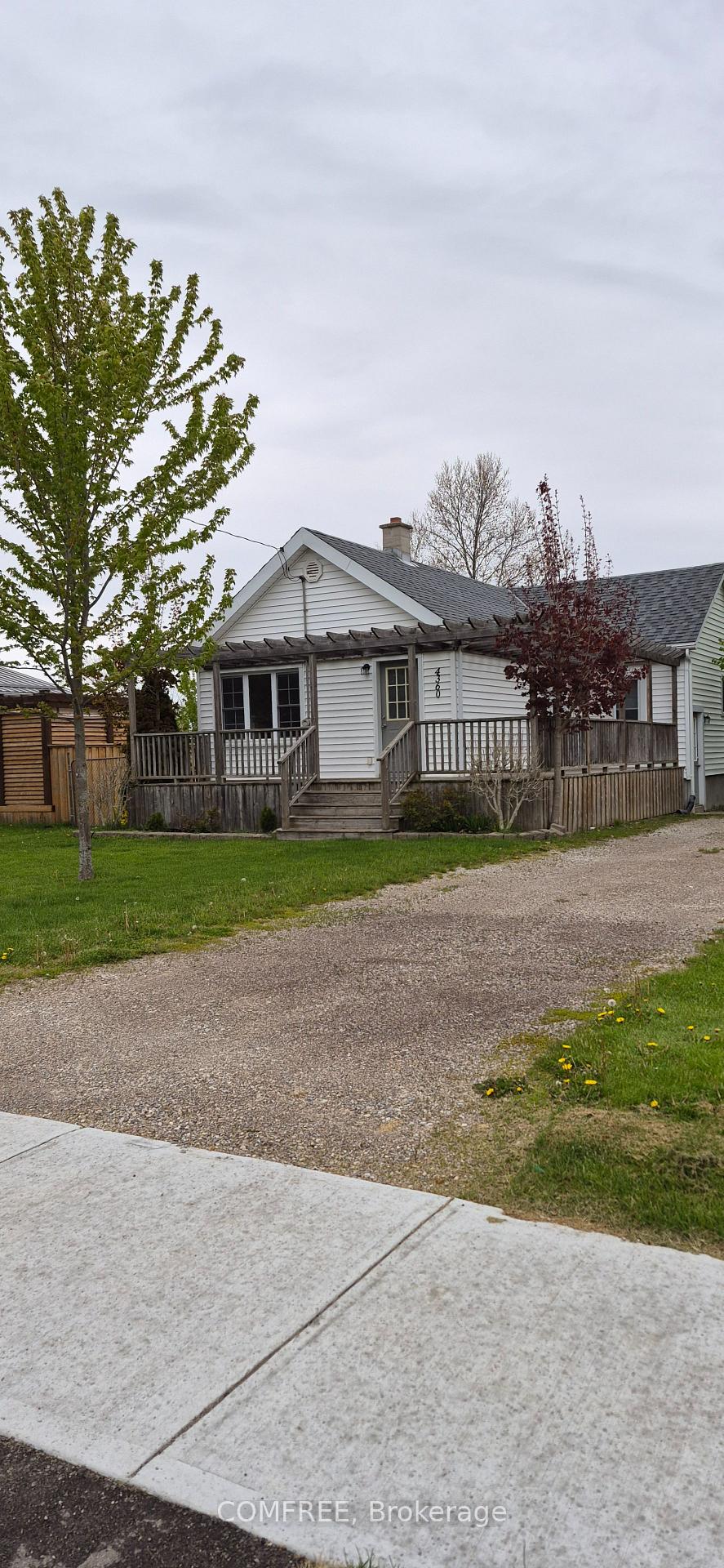 4360-petrolia-line-petrolia-ontario-x12703568