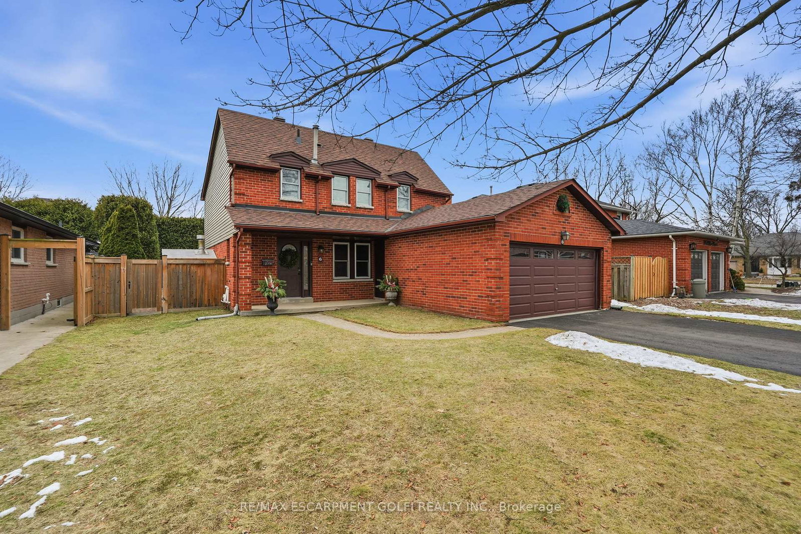 6-lilac-court-hamilton-ontario-x12703618