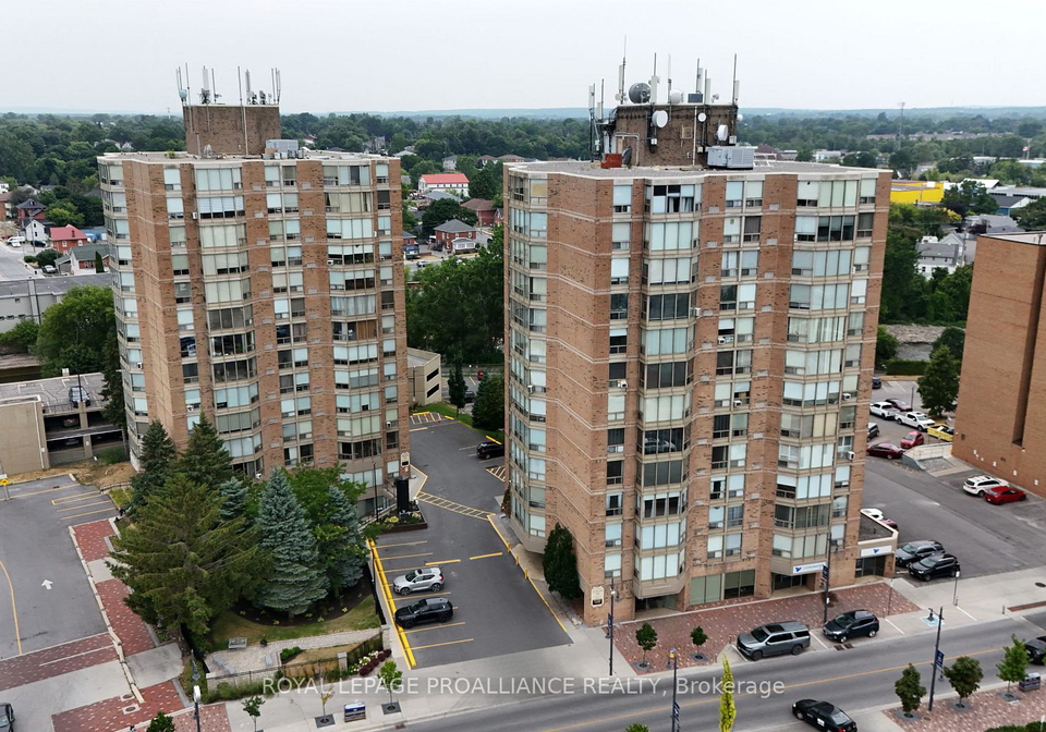 344-front-street-belleville-ontario-x12703644