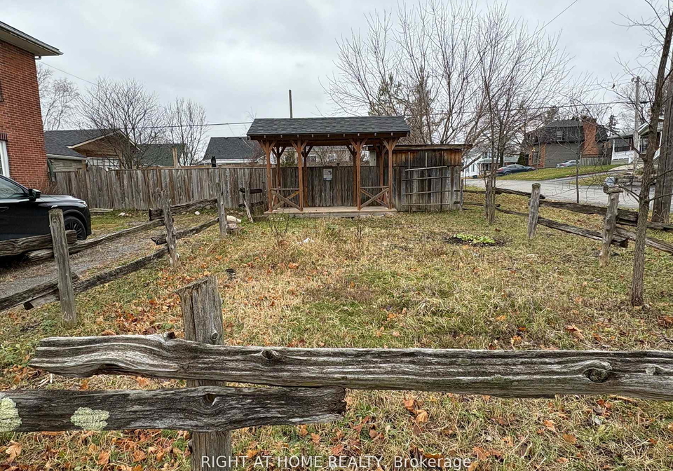 266-euclid-avenue-peterborough-ontario-x12704116