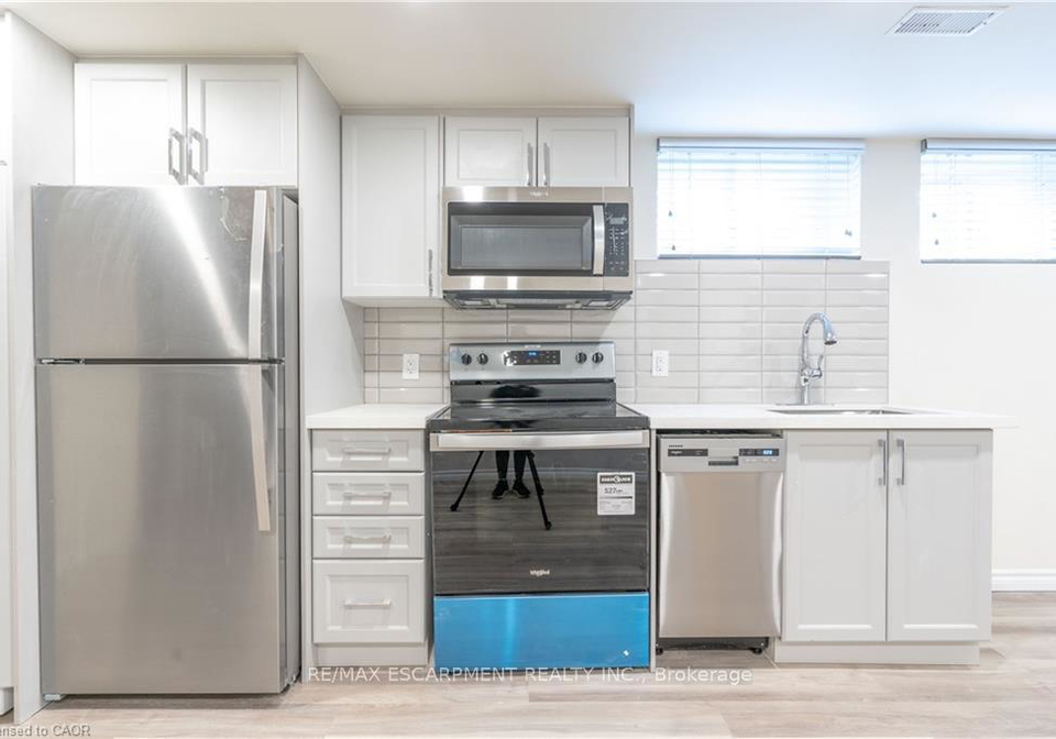 73-ofield-road-hamilton-ontario-x12704498