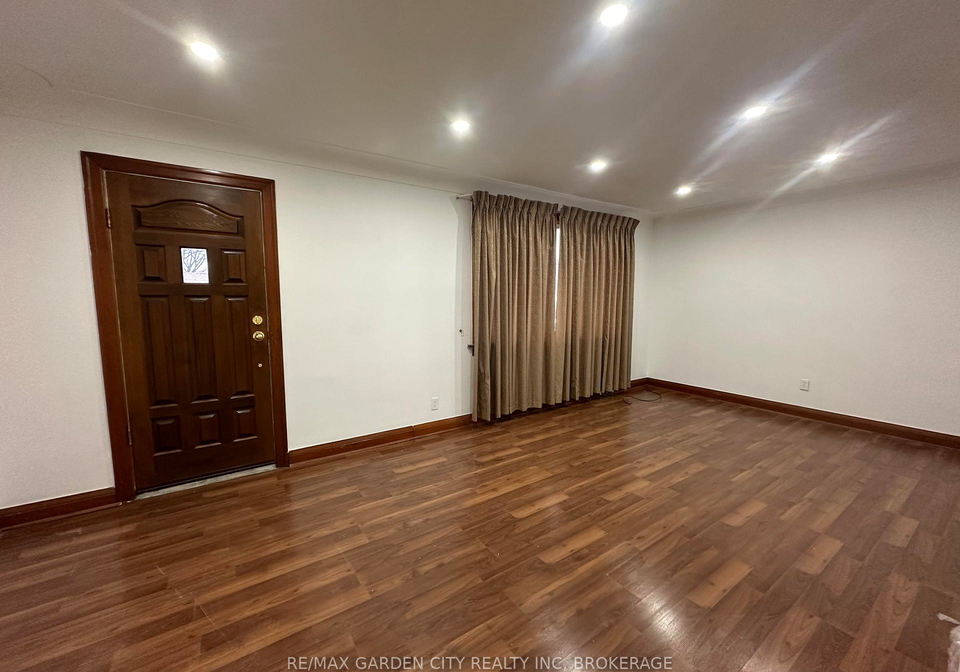 6688-bellevue-street-niagara-falls-ontario-x12704786