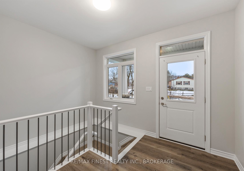 1383-woodfield-crescent-kingston-ontario-x12704904
