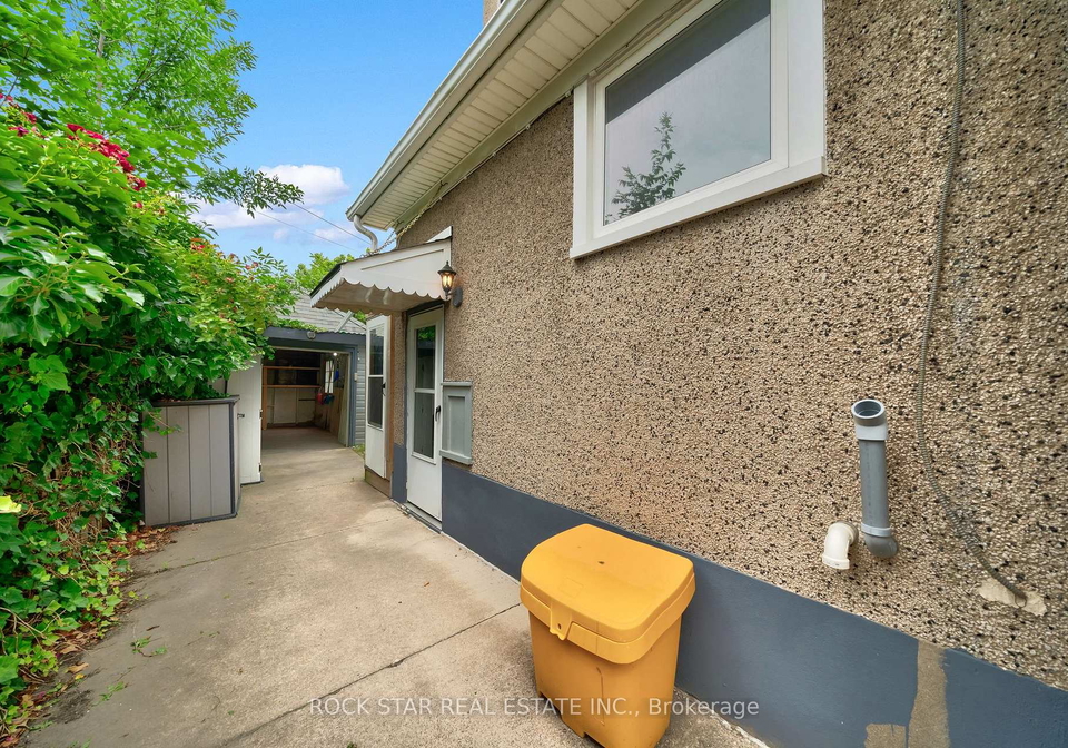 33-fitzgerald-street-st-catharines-ontario-x12705654