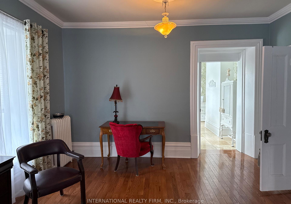 261-smith-street-wellington-north-ontario-x12705850