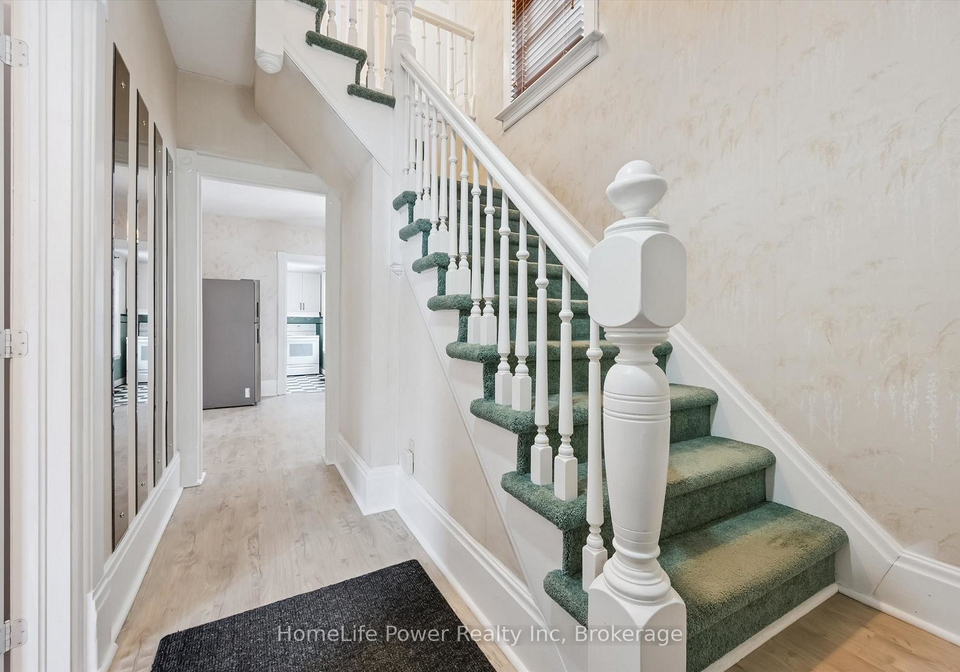 36-linden-avenue-kitchener-ontario-x12705928