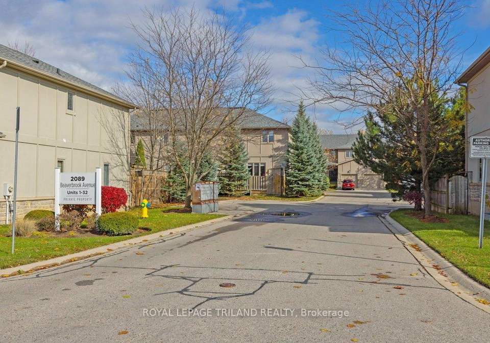 2089-beaverbrook-avenue-london-north-ontario-x12705960
