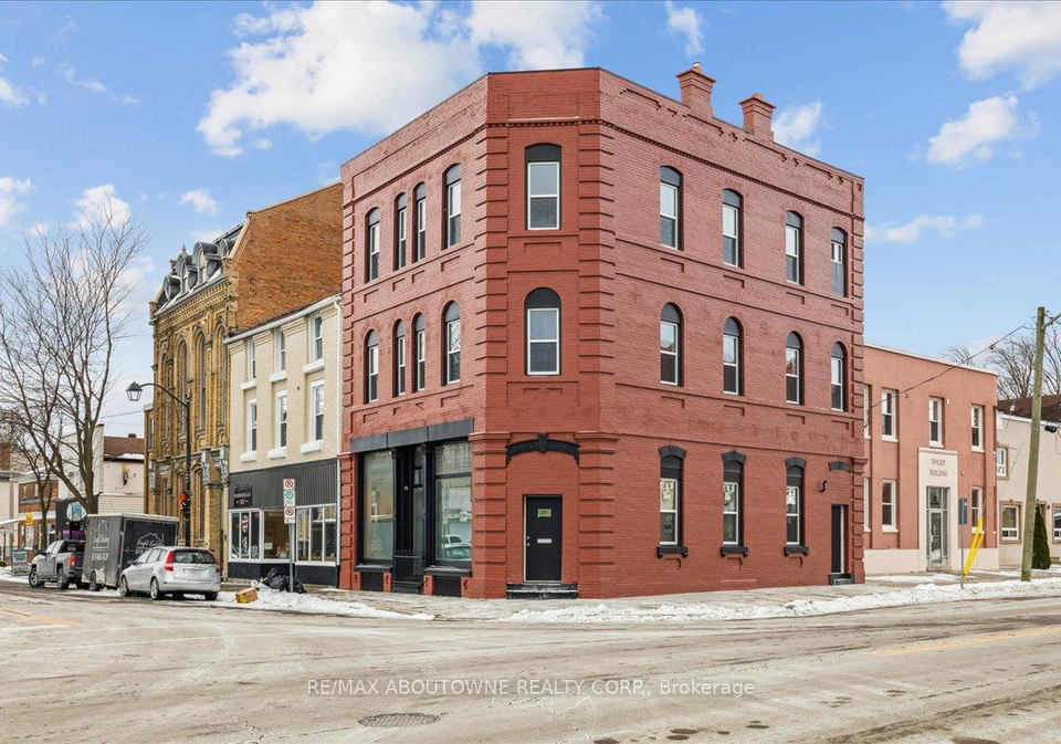 68-e-peel-street-e-norfolk-ontario-x12706256