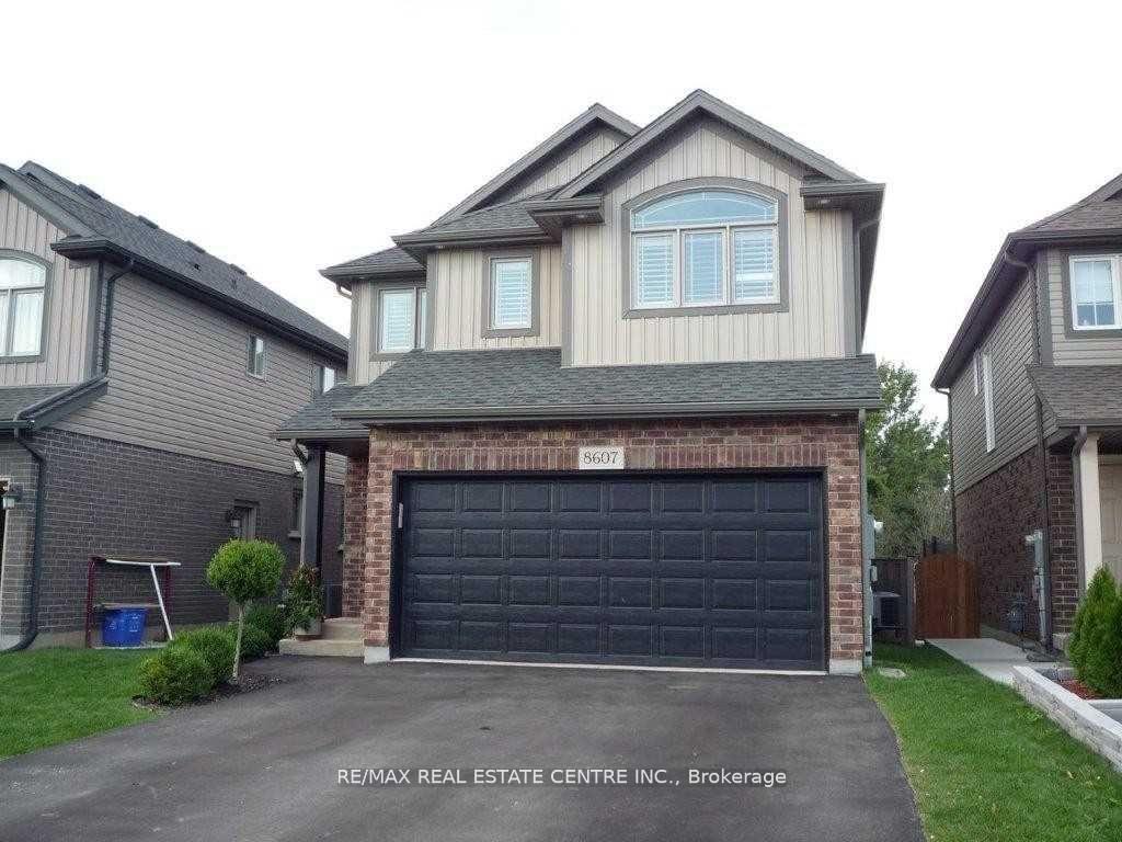 8607-jennifer-crescent-niagara-falls-ontario-x12706492