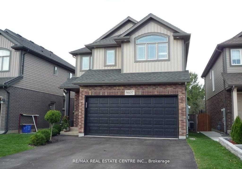 8607-jennifer-crescent-niagara-falls-ontario-x12706492