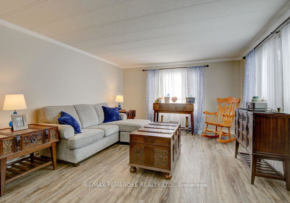 66-pinehurst-estates-petawawa-ontario-x12706532