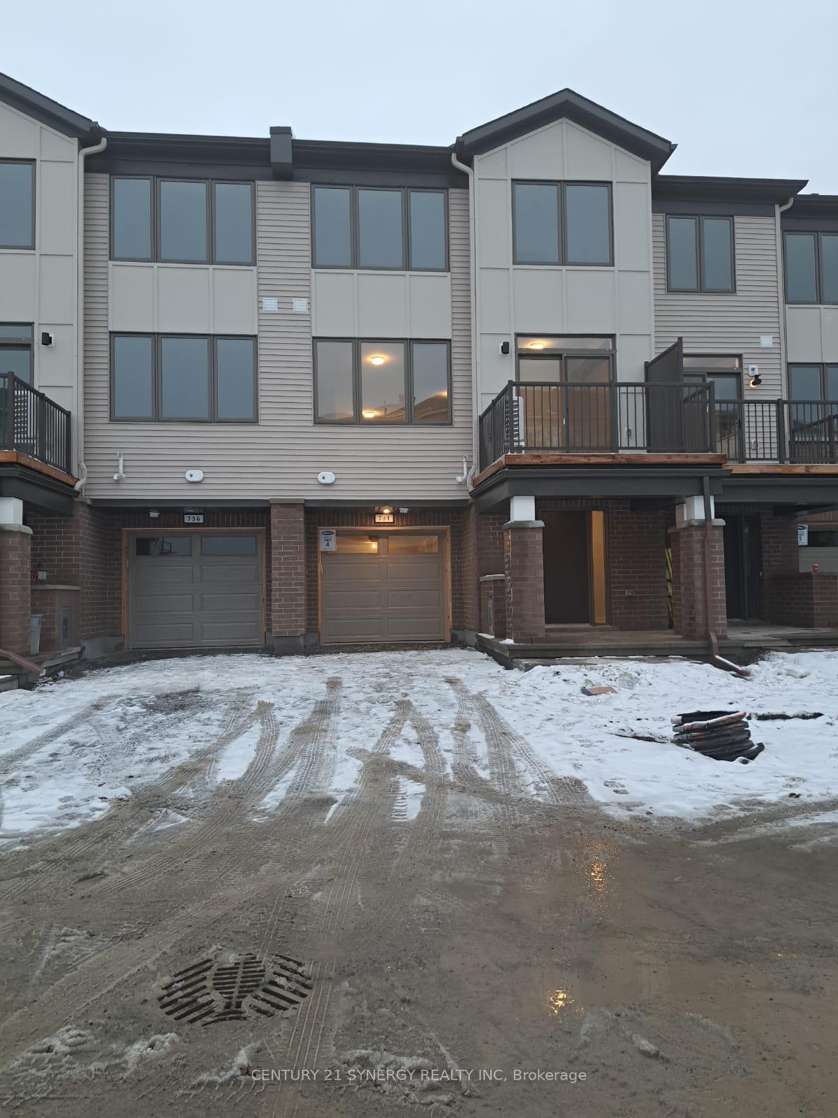 734-chromite-private-ottawa-ontario-x12706832