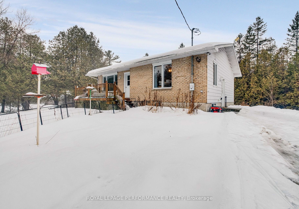 2375-county-road-17-champlain-ontario-x12706880