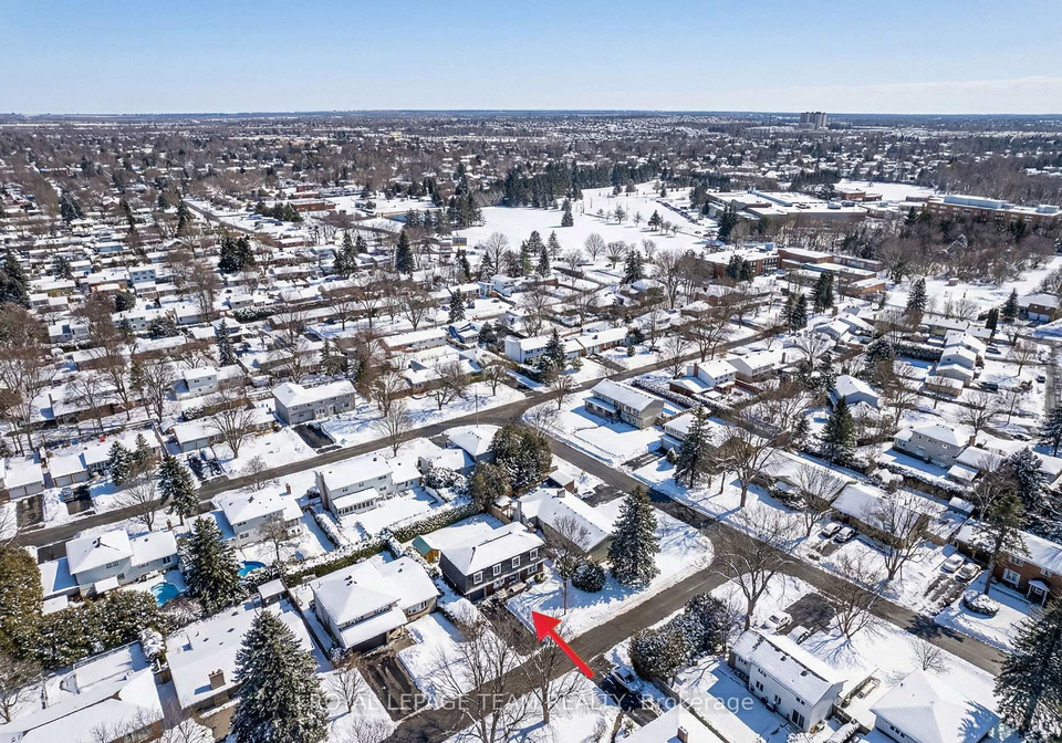 3-roberta-crescent-ottawa-ontario-x12706888