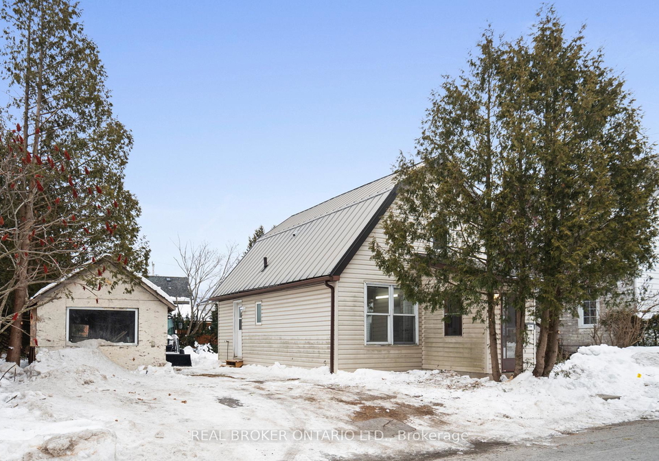 134-catharine-street-carleton-place-ontario-x12706966