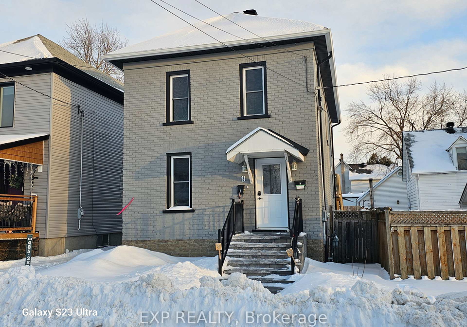 9-kent-street-smiths-falls-ontario-x12707474