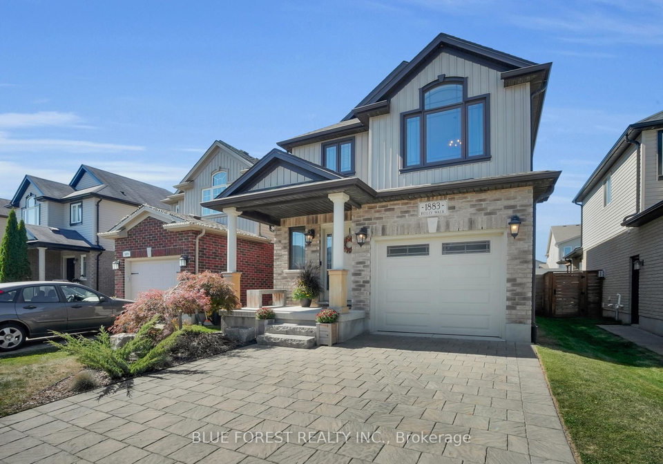 1883-reilly-walk-london-north-ontario-x12707722
