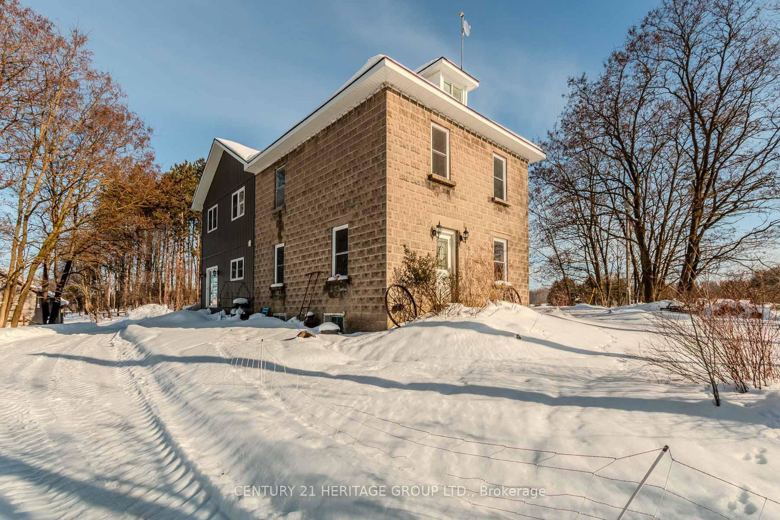 797177-east-back-line-chatsworth-ontario-x12707946