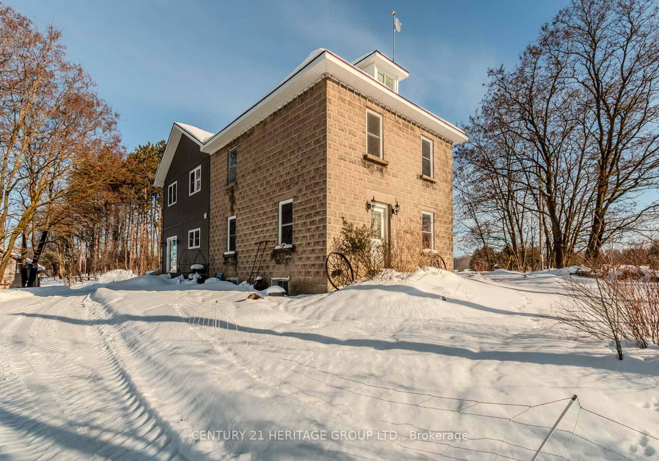 797177-east-back-line-chatsworth-ontario-x12707946