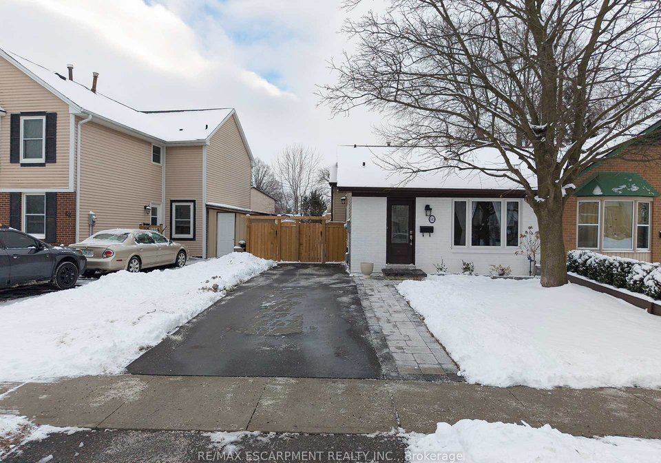 60-banbury-road-brantford-ontario-x12707952