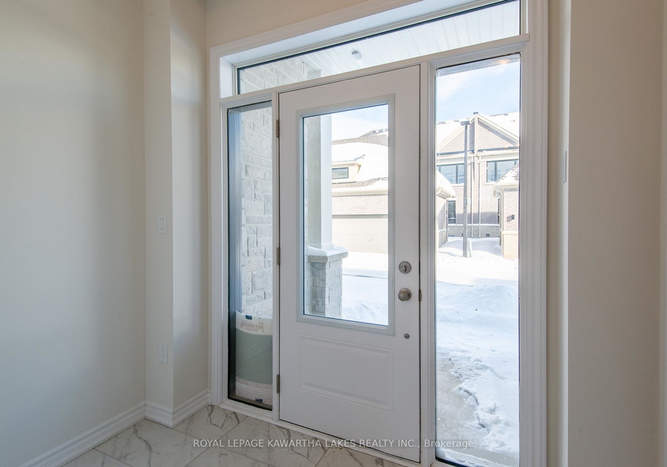 73-watts-mews-kawartha-lakes-ontario-x12708052