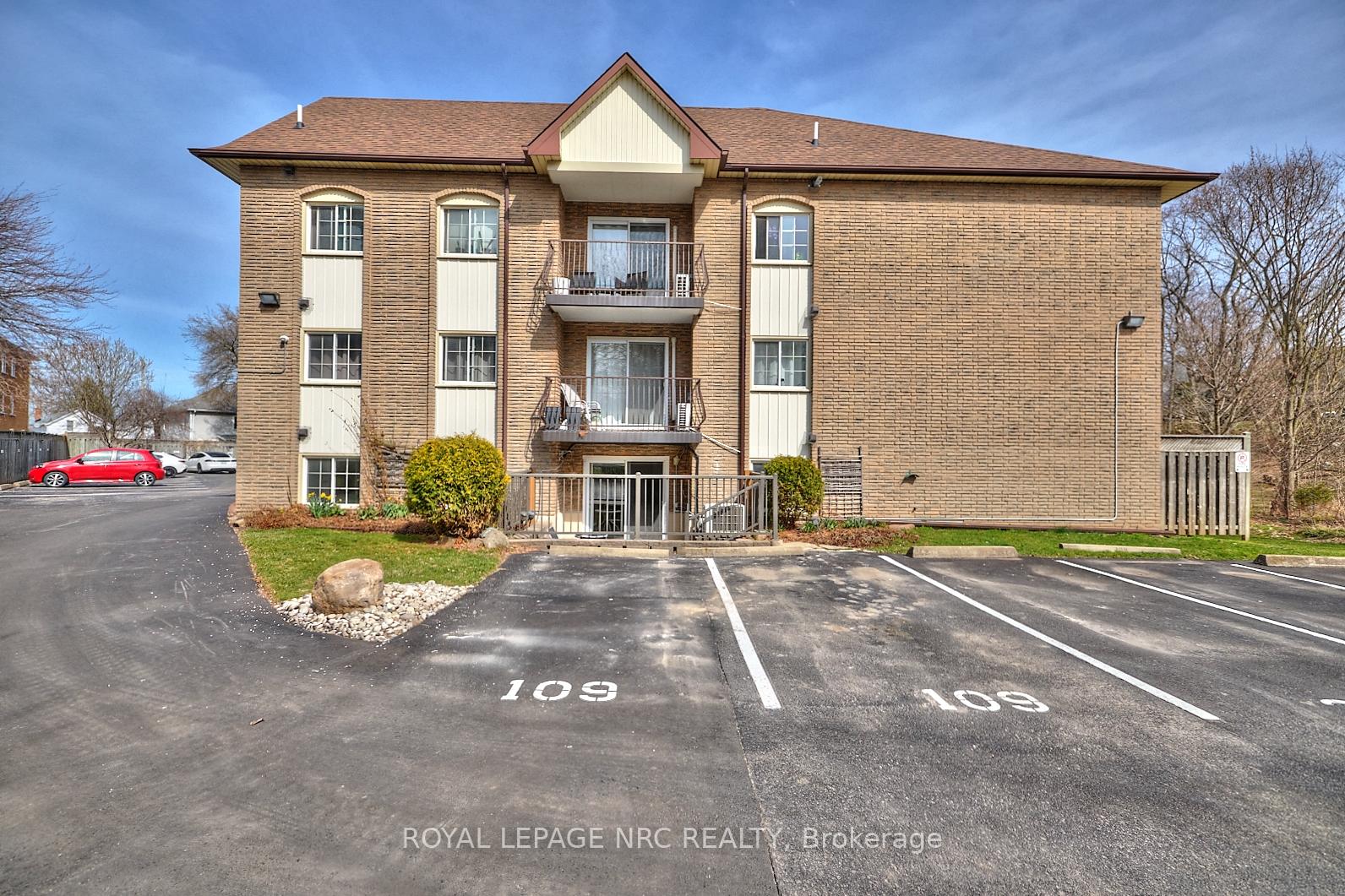 20-john-street-grimsby-ontario-x12708118