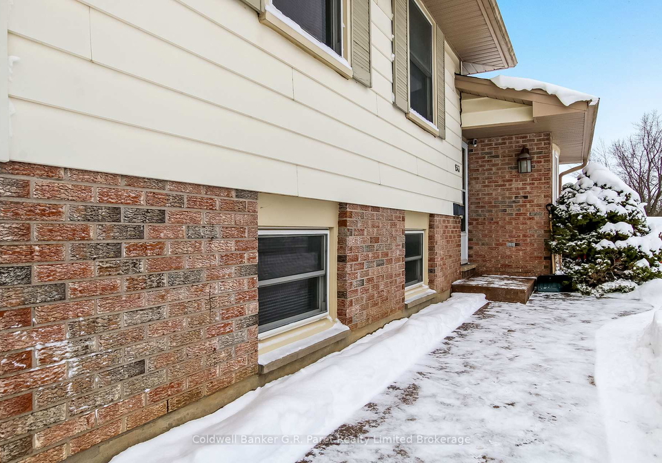 1543-aldersbrook-road-london-north-ontario-x12708286