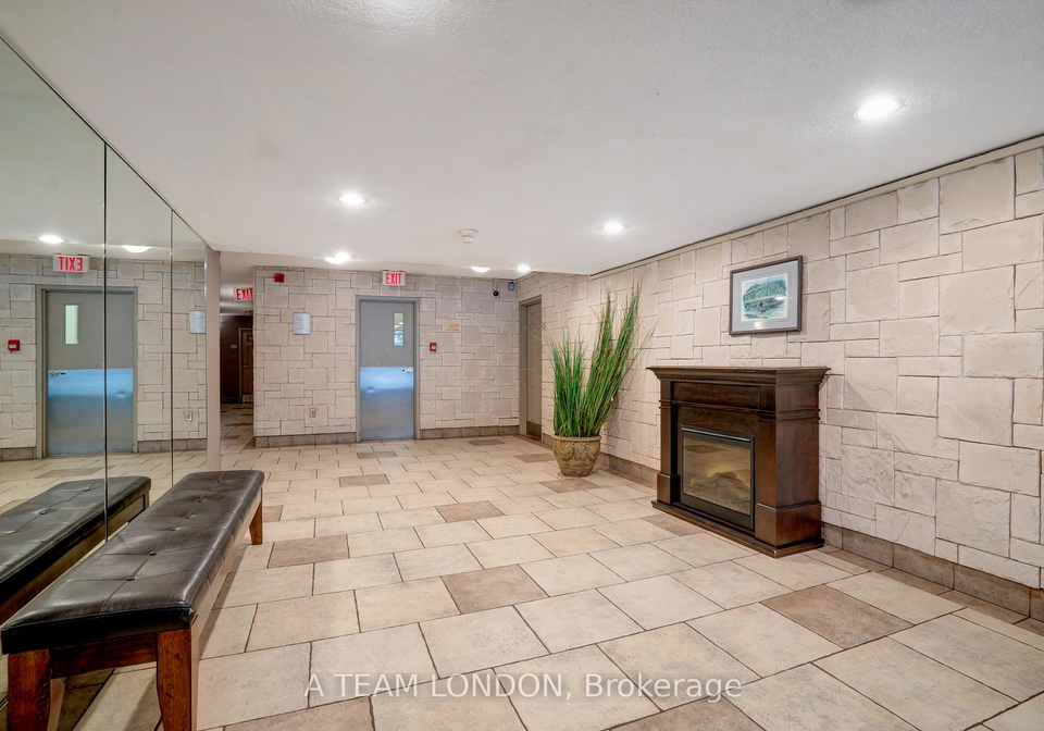 155-kent-street-london-east-ontario-x12708690