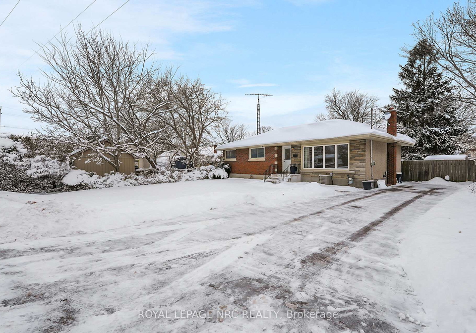 3-cayuga-avenue-st-catharines-ontario-x12708768