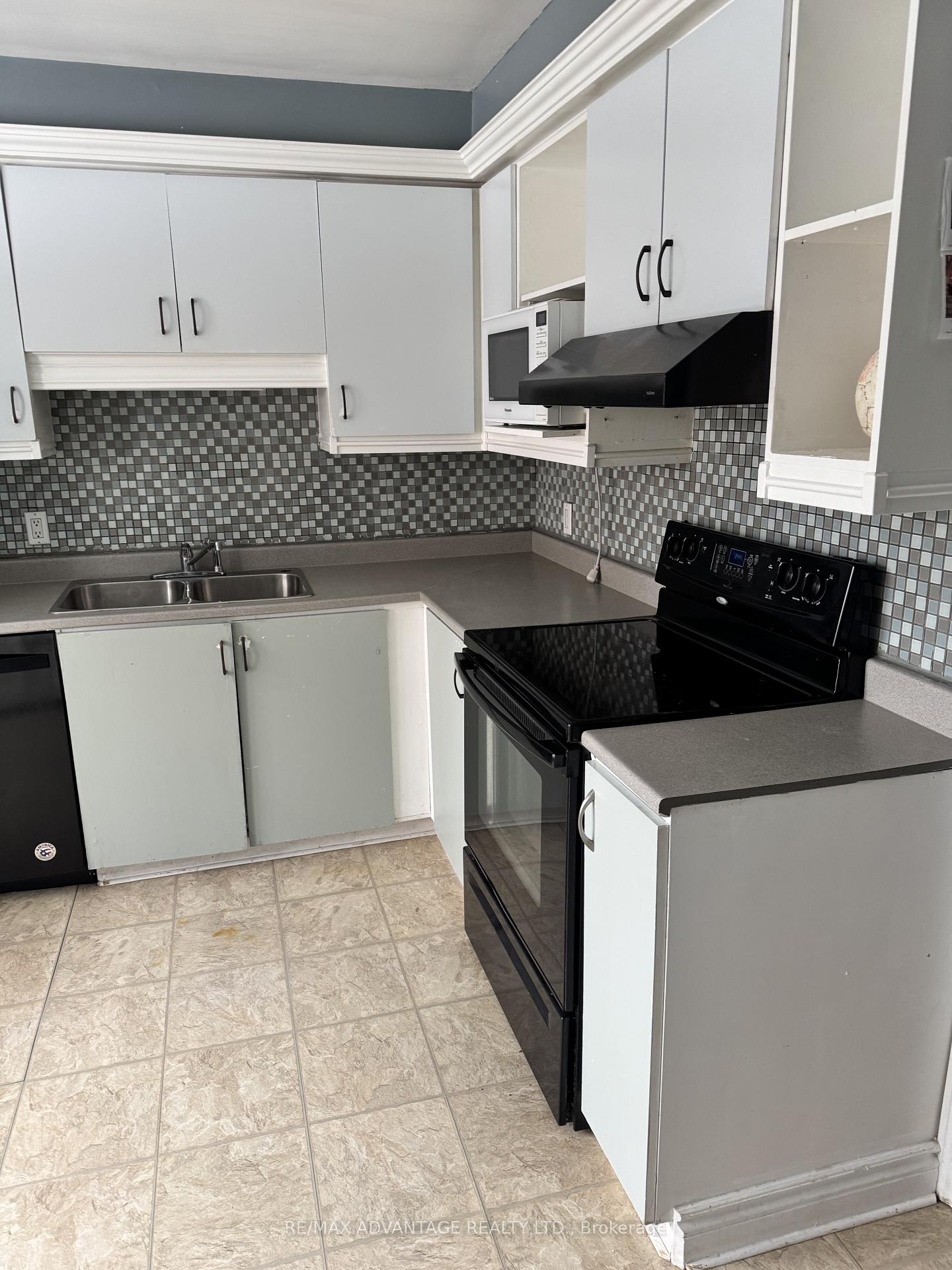 89-highview-avenue-e-london-south-ontario-x12708922