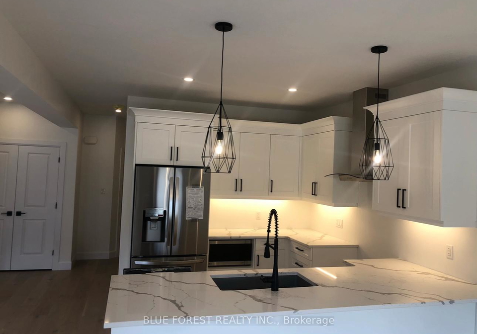 3-armstrong-street-strathroy-caradoc-ontario-x12709488
