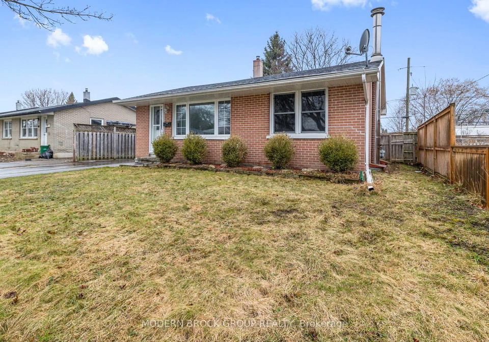 94-bisley-crescent-brockville-ontario-x12709970