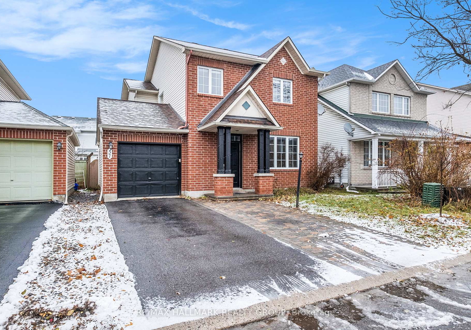 57-collington-street-ottawa-ontario-x12709980