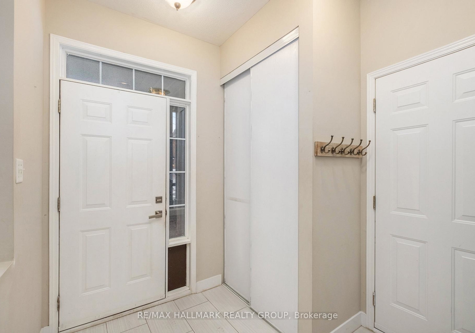 57-collington-street-ottawa-ontario-x12709980