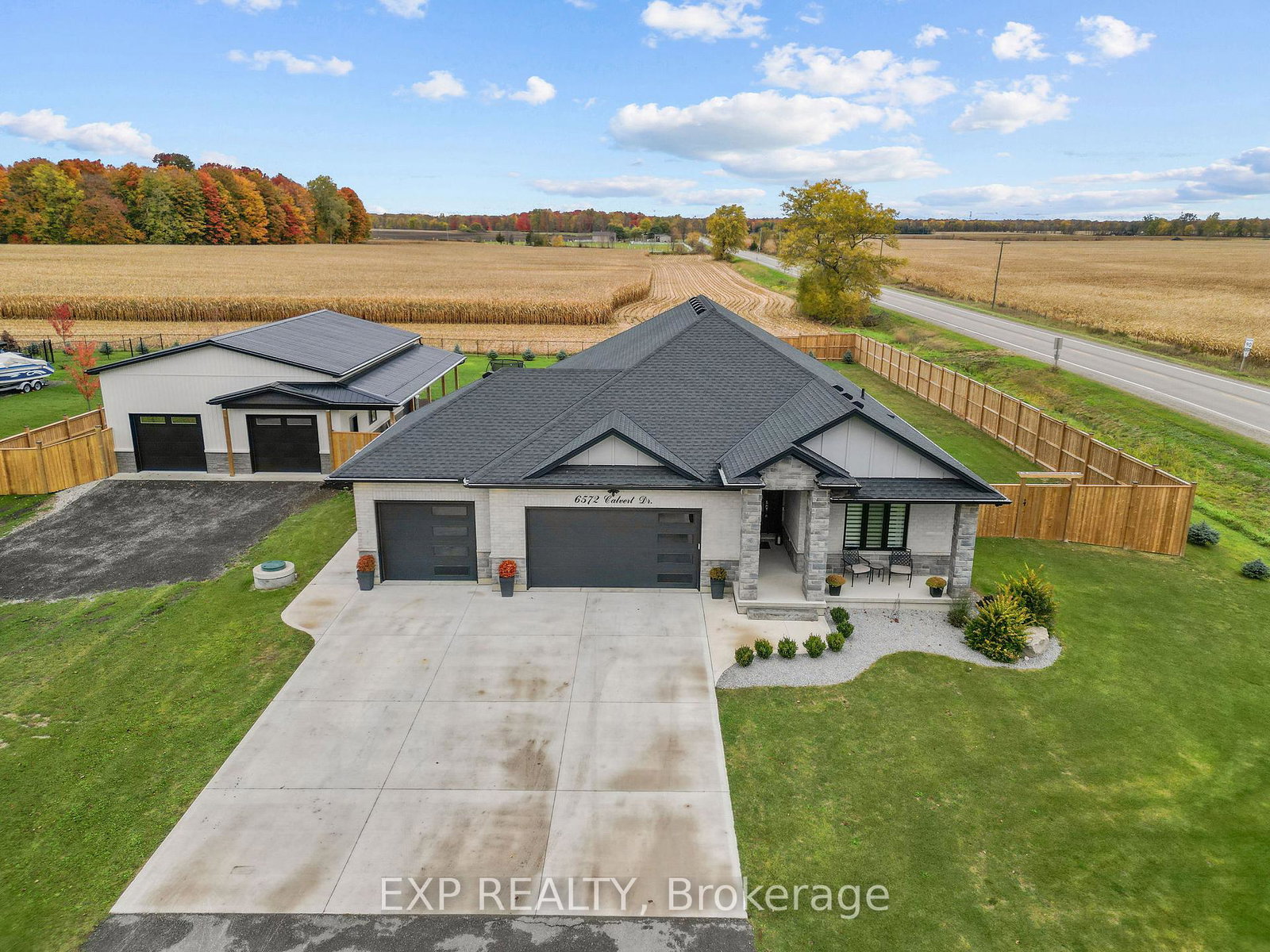 6572-calvert-drive-strathroy-caradoc-ontario-x12709990