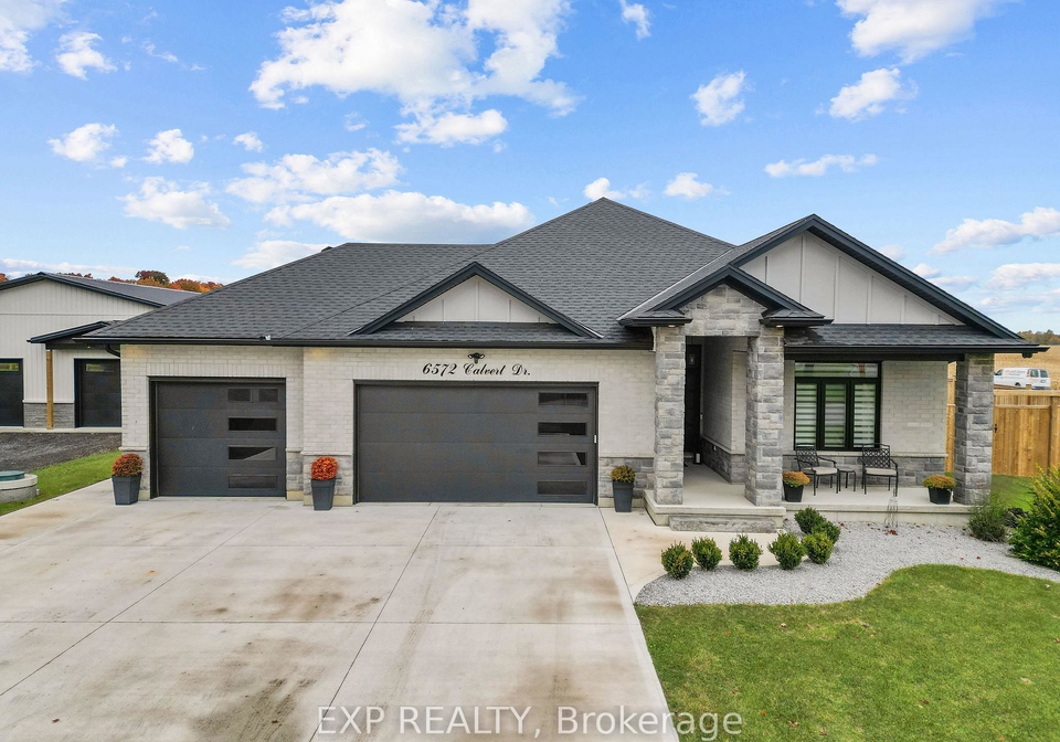 6572-calvert-drive-strathroy-caradoc-ontario-x12709990