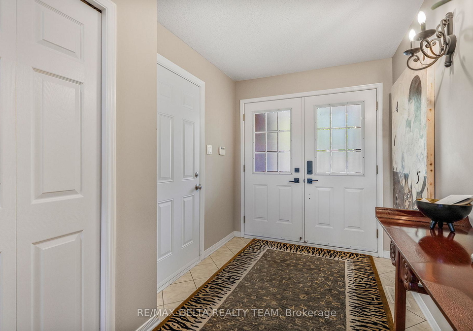 116-gladeview-private-ottawa-ontario-x12710046