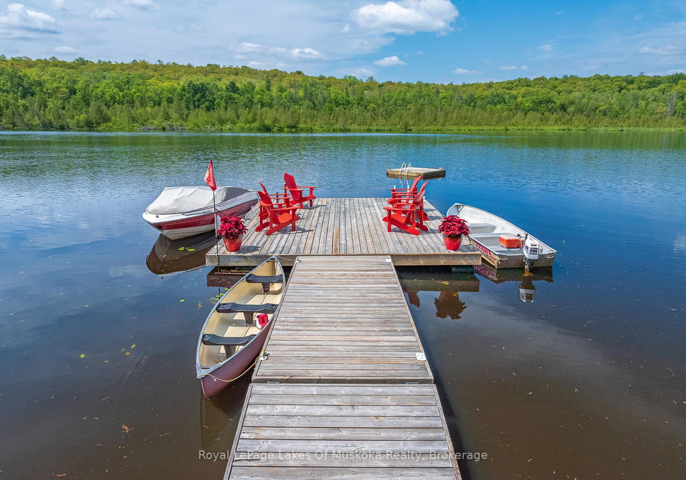 300-wurm-road-magnetawan-ontario-x12710210