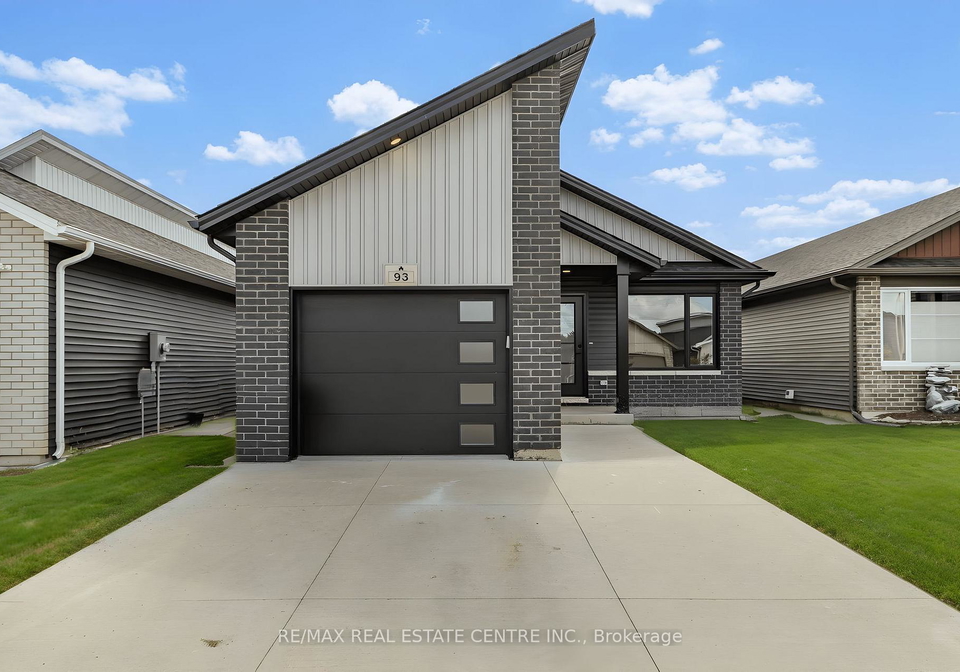 93-moonstone-crescent-chatham-kent-ontario-x12710240