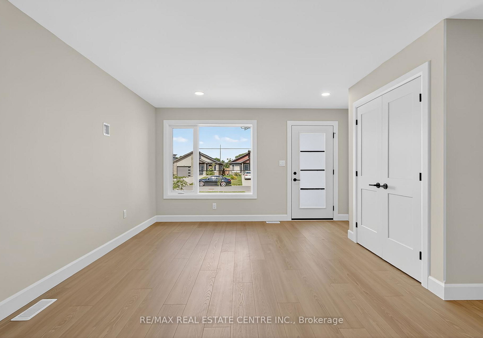 93-moonstone-crescent-chatham-kent-ontario-x12710240