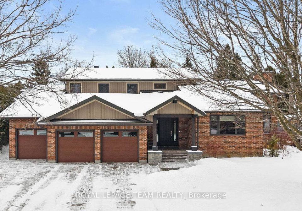 36-halldorson-crescent-kanata-ontario-x12710432