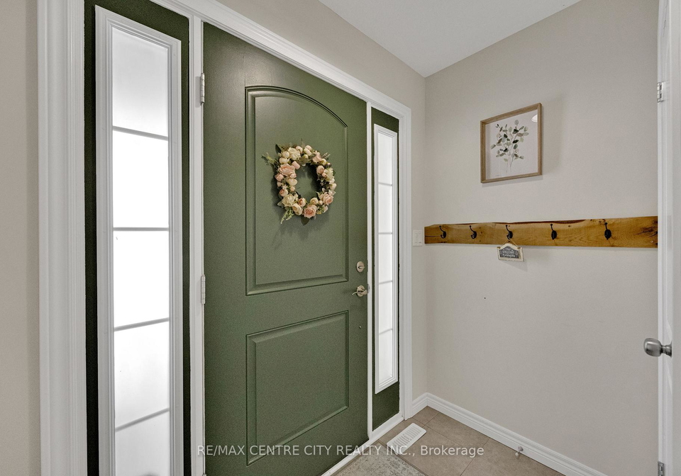 6929-vallas-circle-london-south-ontario-x12710592