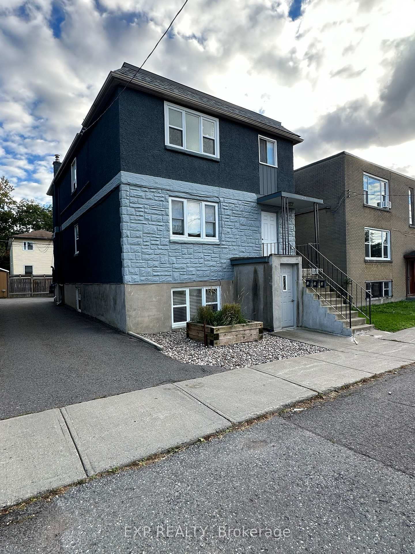 214-carillon-street-ottawa-ontario-x12710770