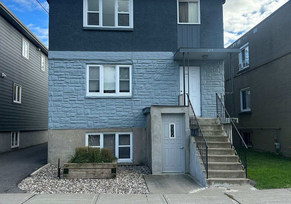 214-carillon-street-ottawa-ontario-x12710770