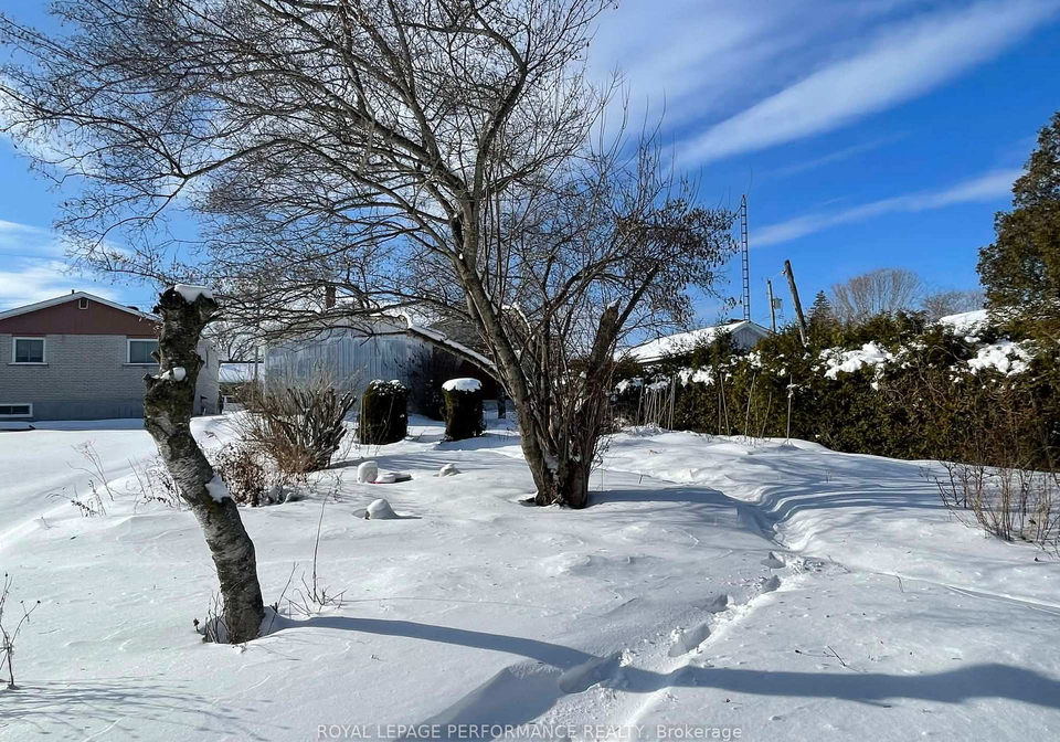 425-dominion-street-s-north-glengarry-ontario-x12710810