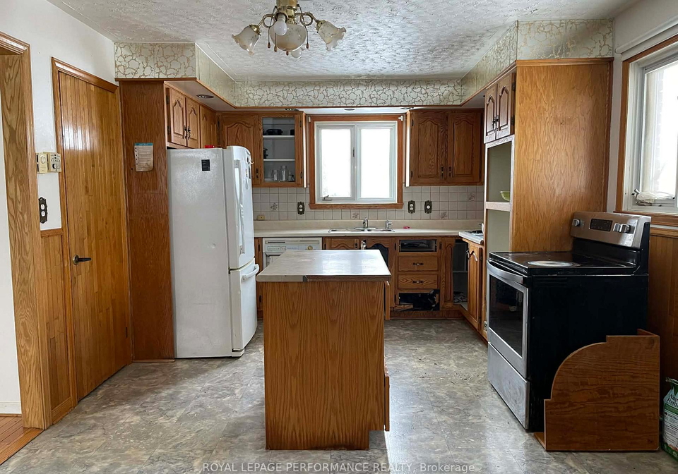 425-dominion-street-s-north-glengarry-ontario-x12710810