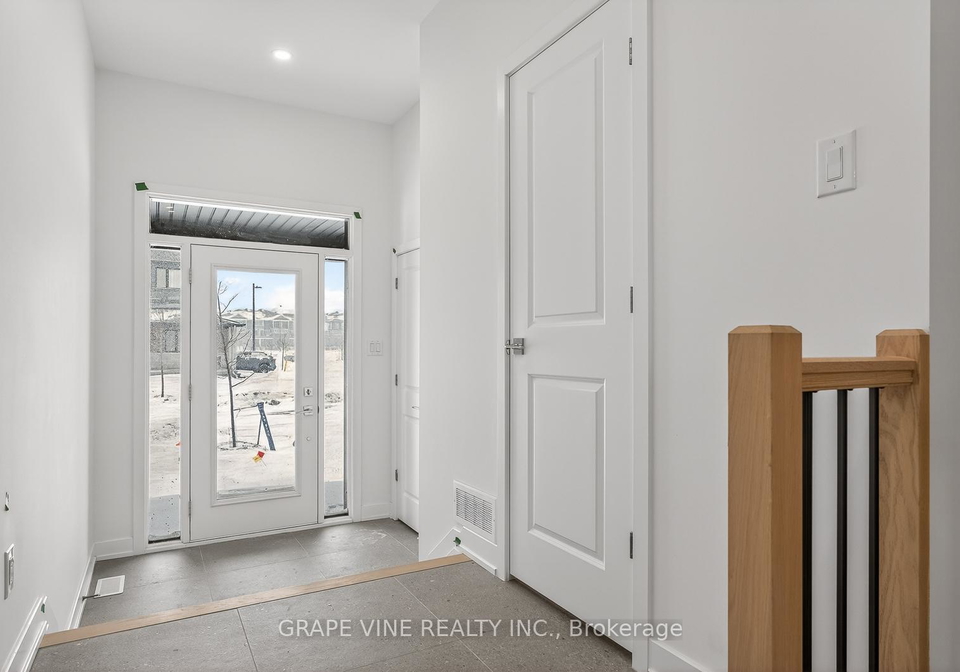 503-corretto-street-ottawa-ontario-x12710814