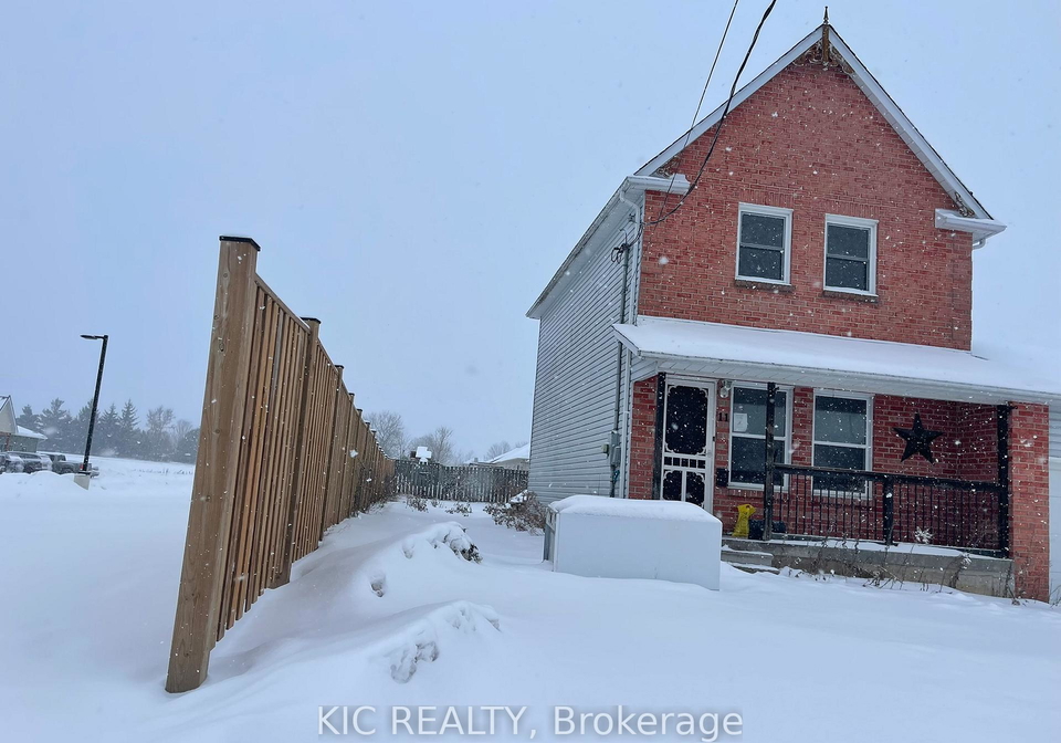 11-spruce-street-asphodel-norwood-ontario-x12711464