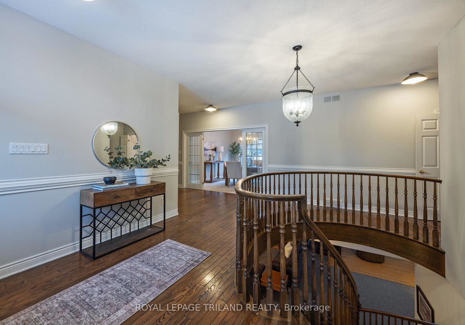 31-woods-edge-close-london-south-ontario-x12712222